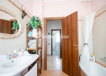 Foto 14 - Trilocale Via Cavalieri di Vittorio Veneto
 
1, Robecco sul Naviglio - foto 14