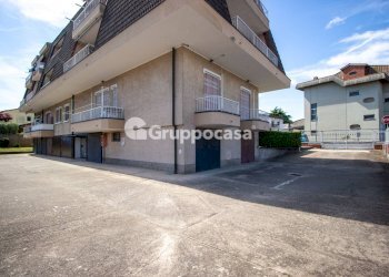 Foto 24 - Trilocale Via Cavalieri di Vittorio Veneto
 
1, Robecco sul Naviglio - foto 24