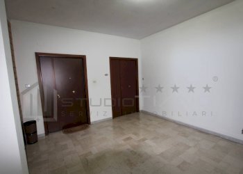 Foto 6 - Trilocale VIA NAZIONALE
 
13, Marzi - foto 6