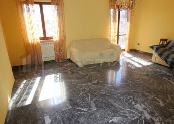 Foto 8 - Trilocale VIA NAZIONALE
 
13, Marzi - foto 8