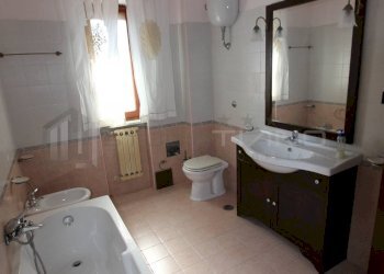 Foto 35 - Trilocale VIA NAZIONALE
 
13, Marzi - foto 35