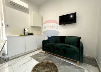 Soggiorno - Monolocale Via Carlo Nazzaro
 
10, Napoli - foto 8