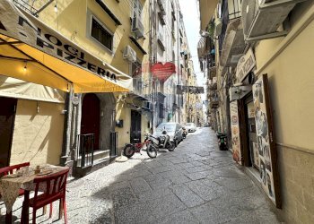 Edificio all\'aperto - Monolocale Via Carlo Nazzaro
 
10, Napoli - foto 15
