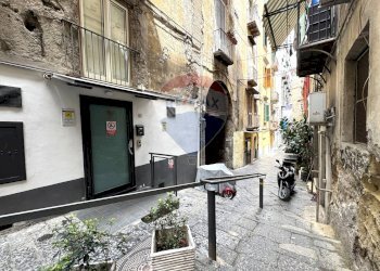 Edificio all\'aperto - Monolocale Via Carlo Nazzaro
 
10, Napoli - foto 16