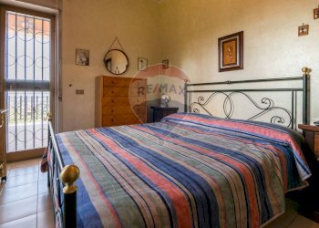 Camera / camera da letto - Villa Via Antonio Pietro Coppola
 
9, Mascalucia - foto 18