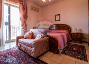 Camera / camera da letto - Villa Via Antonio Pietro Coppola
 
9, Mascalucia - foto 24