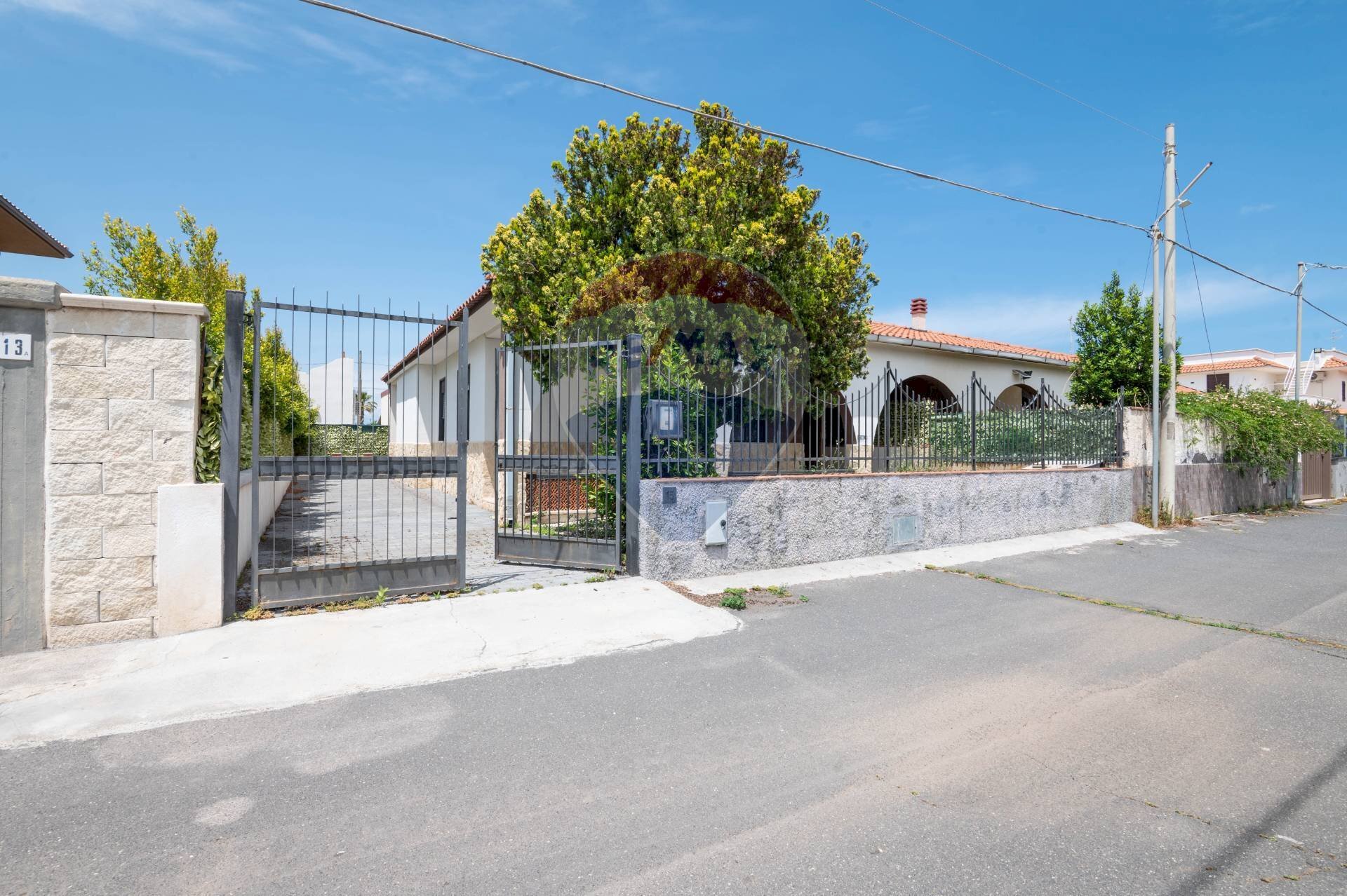 Casa all\'aperto - Semi-detached house Agnone Bagni Via delle Gardenie
 
15, Augusta - photo 2