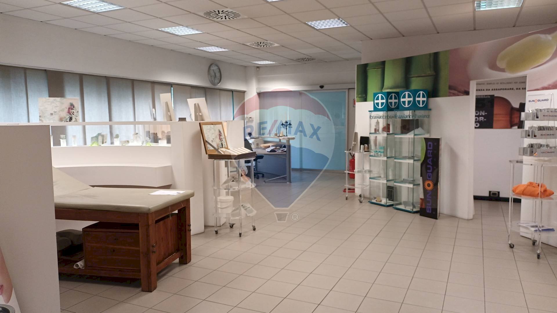 Ufficio - Commercial Premises via della comunità Europea
 
22/24, Figline e Incisa Valdarno - photo 3