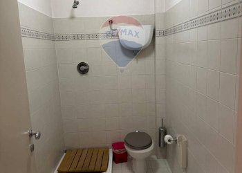 Bagno - Commercial Premises via della comunità Europea
 
22/24, Figline e Incisa Valdarno - photo 12