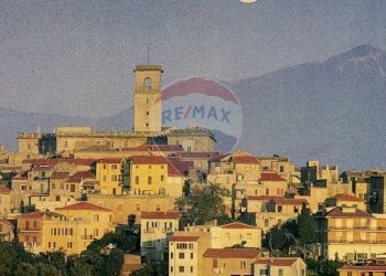 Edificio all\'aperto - Trilocale VIA CARLO ARMELLINI
 
17, Monterotondo - foto 11