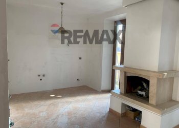 Stanza vuota - Trilocale VIA CARLO ARMELLINI
 
17, Monterotondo - foto 4
