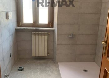 Bagno - Trilocale VIA CARLO ARMELLINI
 
17, Monterotondo - foto 11