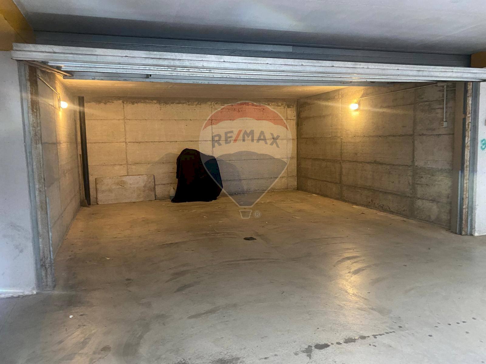 Parcheggio - Box VIA VITTORIO EMANUELE
 
153, Capriolo - foto 1