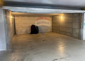 Parcheggio - Box VIA VITTORIO EMANUELE
 
153, Capriolo - photo 1