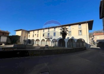 Edificio all\'aperto - Box VIA VITTORIO EMANUELE
 
153, Capriolo - photo 2