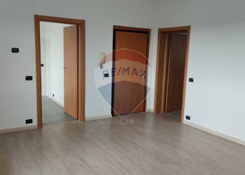 Stanza vuota - Quadrilocale Brembate - foto 8