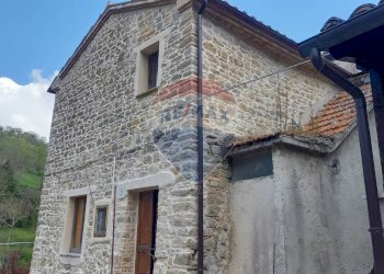 Casa all\'aperto - Semi-detached house Località Capo di Rio
 
8, Cingoli - photo 2