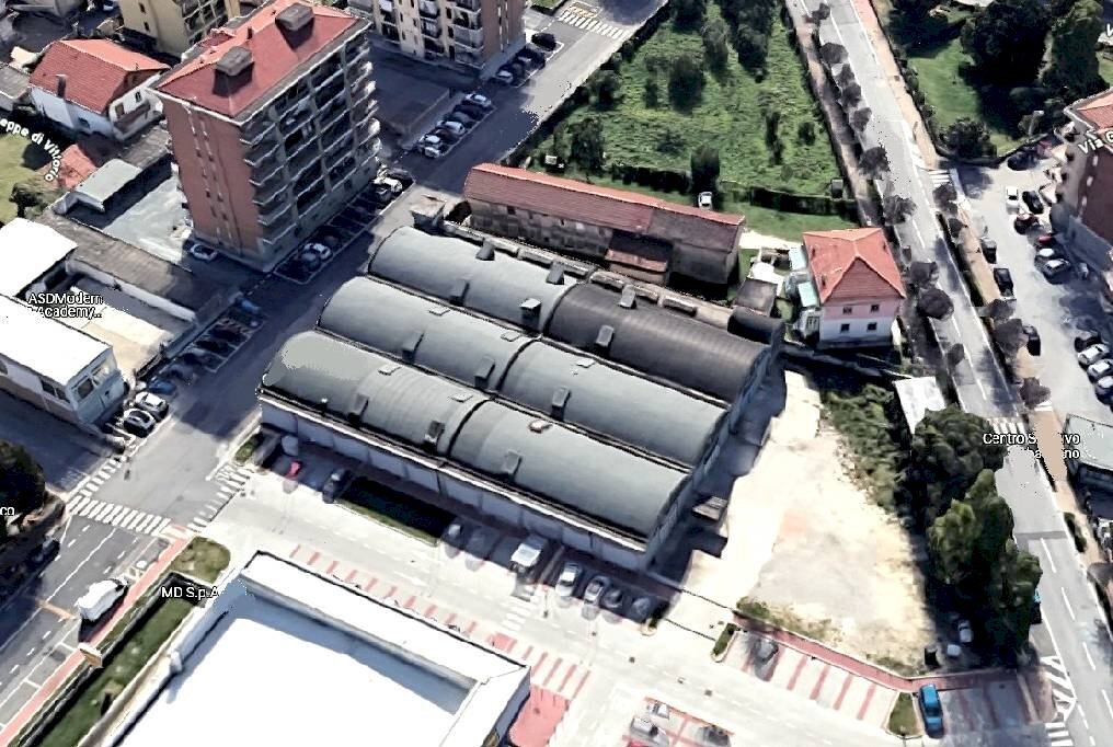 Foto 1 - Capannone Strada Rivalta
 
14, Orbassano - foto 1