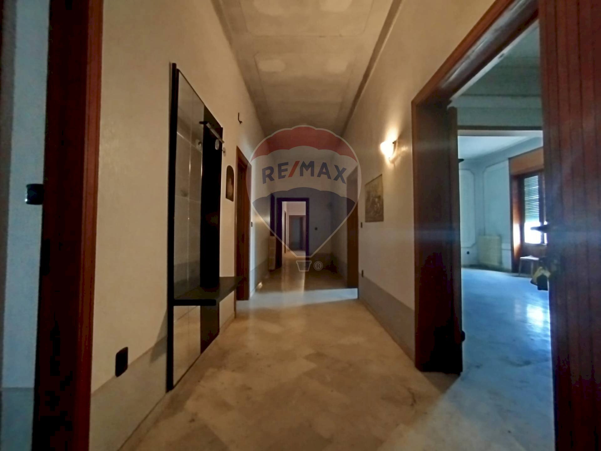 Hall / corridoio - Independent house Via Pietro Toselli
 
16, Guagnano - photo 1