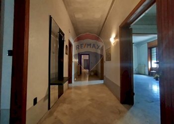 Hall / corridoio - Casa indipendente Via Pietro Toselli
 
16, Guagnano - foto 1