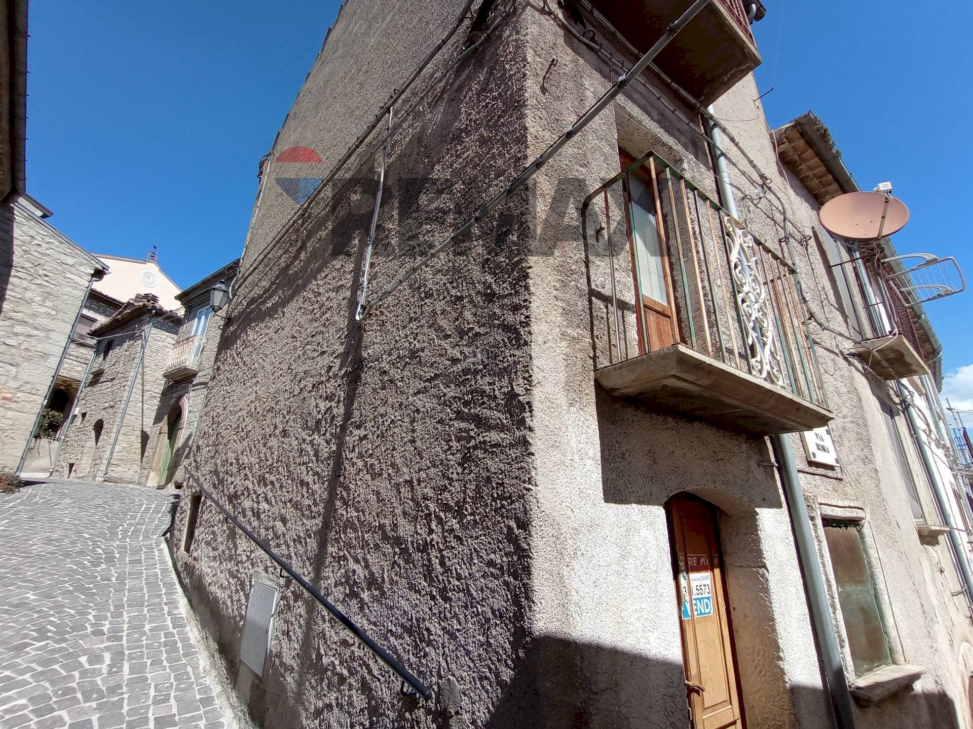 Edificio all\'aperto - Casa semi indipendente Via Roma
 
1, Casalciprano - foto 2