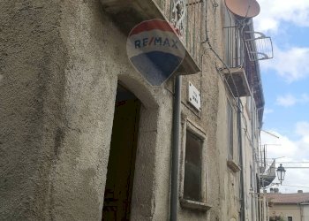 Edificio all\'aperto - Casa semi indipendente Via Roma
 
1, Casalciprano - foto 5