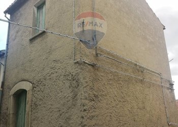 Edificio all\'aperto - Casa semi indipendente Via Roma
 
1, Casalciprano - foto 4