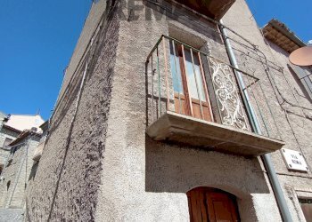 Edificio all\'aperto - Casa semi indipendente Via Roma
 
1, Casalciprano - foto 3