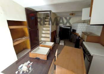 Cucina - Casa semi indipendente Via Roma
 
1, Casalciprano - foto 11
