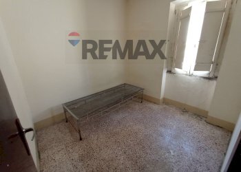 Camera / camera da letto - Casa semi indipendente Via Roma
 
1, Casalciprano - foto 15
