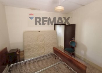 Camera / camera da letto - Casa semi indipendente Via Roma
 
1, Casalciprano - foto 23