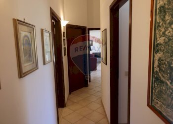 Hall / corridoio - Villa contrada sicciarotta bassa, Balestrate - photo 24