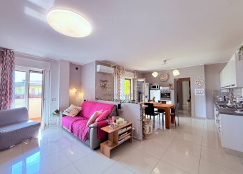 Foto 2 - Trilocale Via Puccini
 
57, San Giovanni Teatino - foto 2