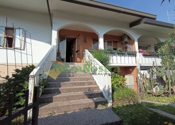 \nFoto 1\n - Casa semi indipendente VIA TERZA ARMATA
 
5, Pordenone - foto 1