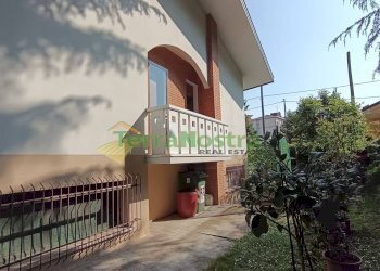 \nFoto 4\n - Casa semi indipendente VIA TERZA ARMATA
 
5, Pordenone - foto 4