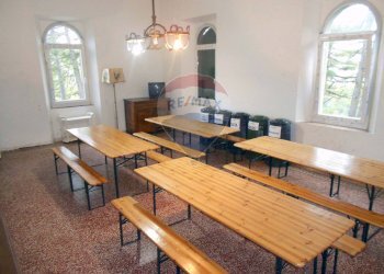 Sala da pranzo - Castello Via Guglielmo Marconi
 
86, Alto Reno Terme - foto 5