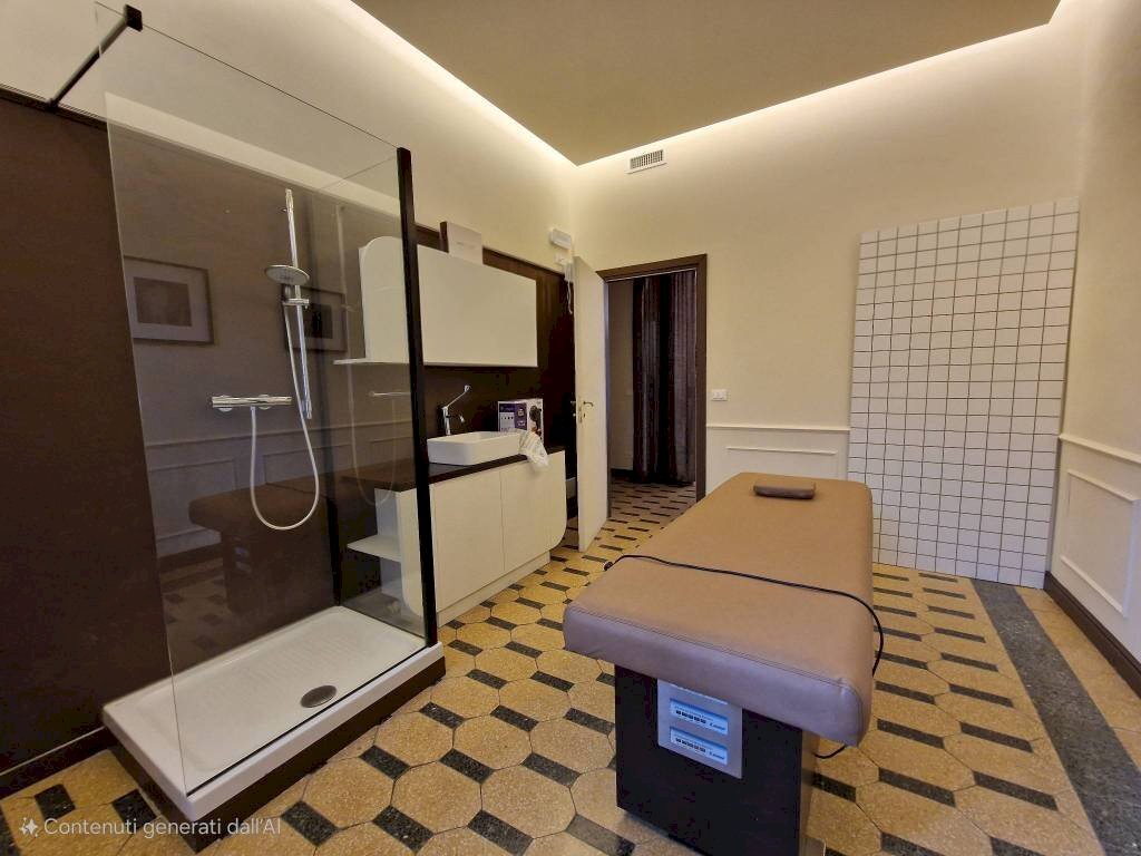 Interno non residenziale - Negozio Pinerolo - foto 3