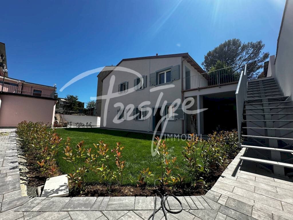 Giardino - Four-room apartment via Lunigiana, 201, La Spezia - photo 2