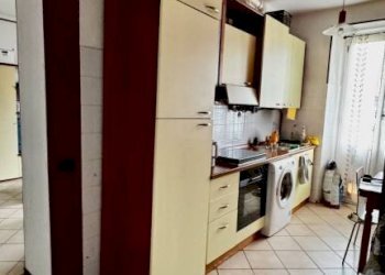 Cucina - Trilocale via Milano, 17, Biella - foto 14