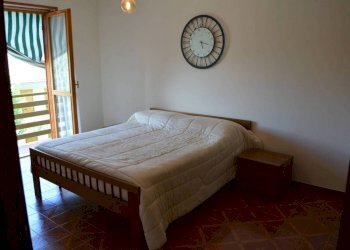 Camera da letto - Bilocale salita San Salvatore, Montaldo di Mondovì - foto 9