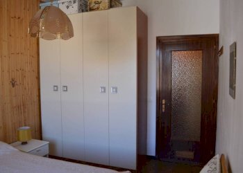 Camera da letto - Bilocale via Provinciale, 4, Roburent - foto 11