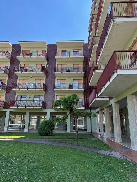 Facciata - Trilocale via Fossano, 4, Carmagnola - foto 1