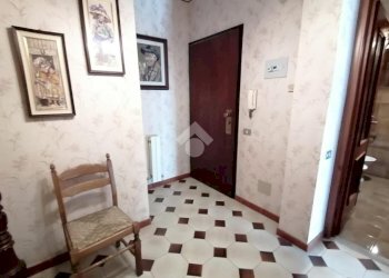 Two-room apartment Via Alessandro Manzoni, Albisola Superiore - photo 8