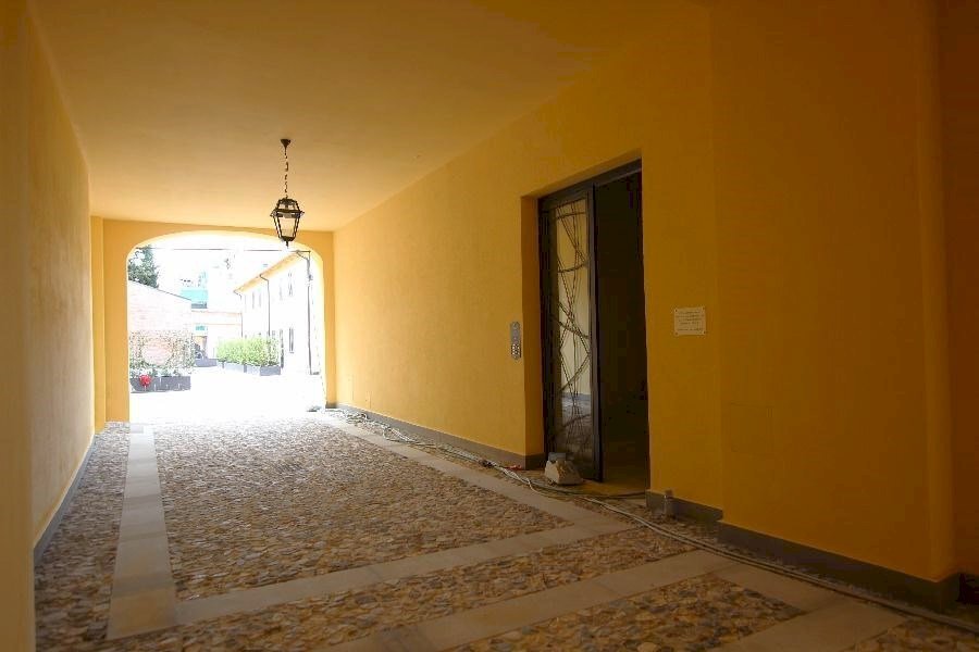 Portion of a house Cento - photo 2