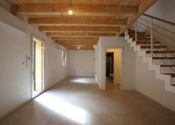 Portion of a house Cento - photo 7