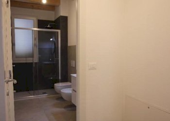 Portion of a house Cento - photo 10