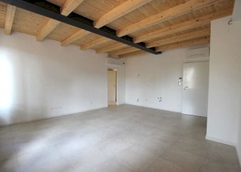 Two-room apartment Cento - photo 9