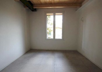 Two-room apartment Cento - photo 13