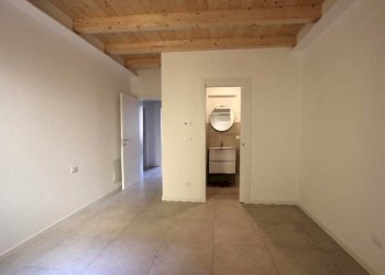 Two-room apartment Cento - photo 16