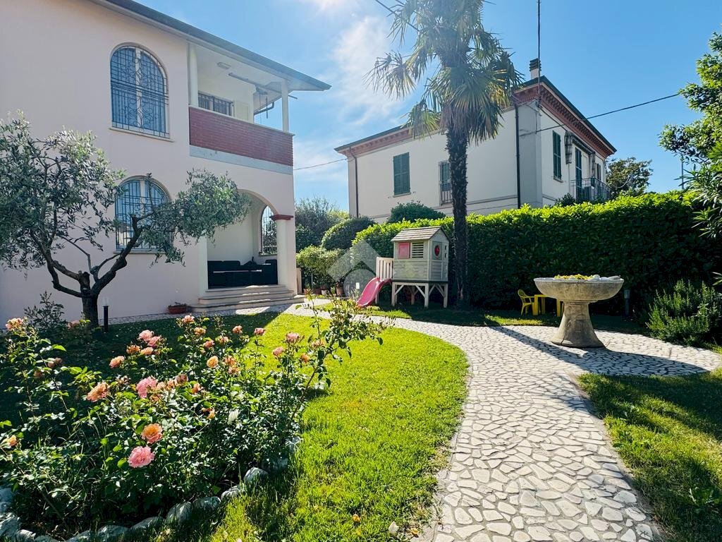 Three-family Villa Castel Bolognese, Castel Bolognese - photo 1